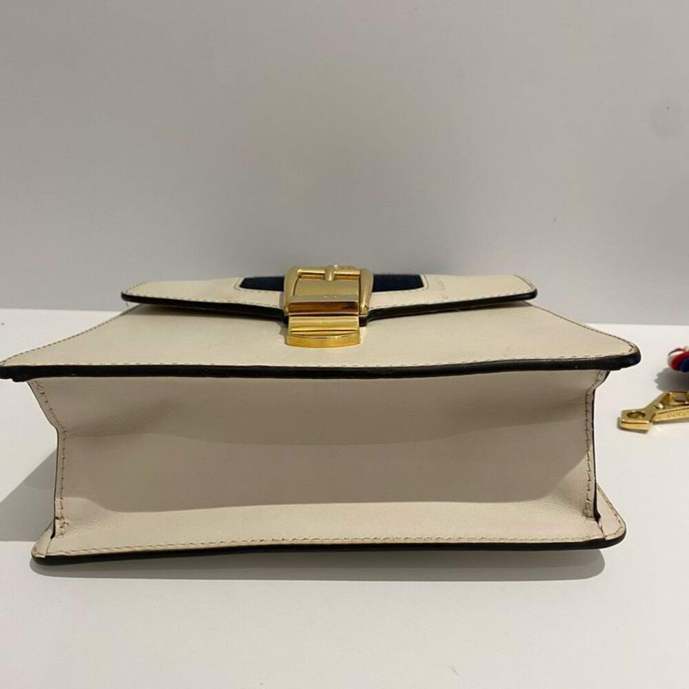 Gucci Women Pre-Loved Bag Very Good Condition - Picture 6 of 7